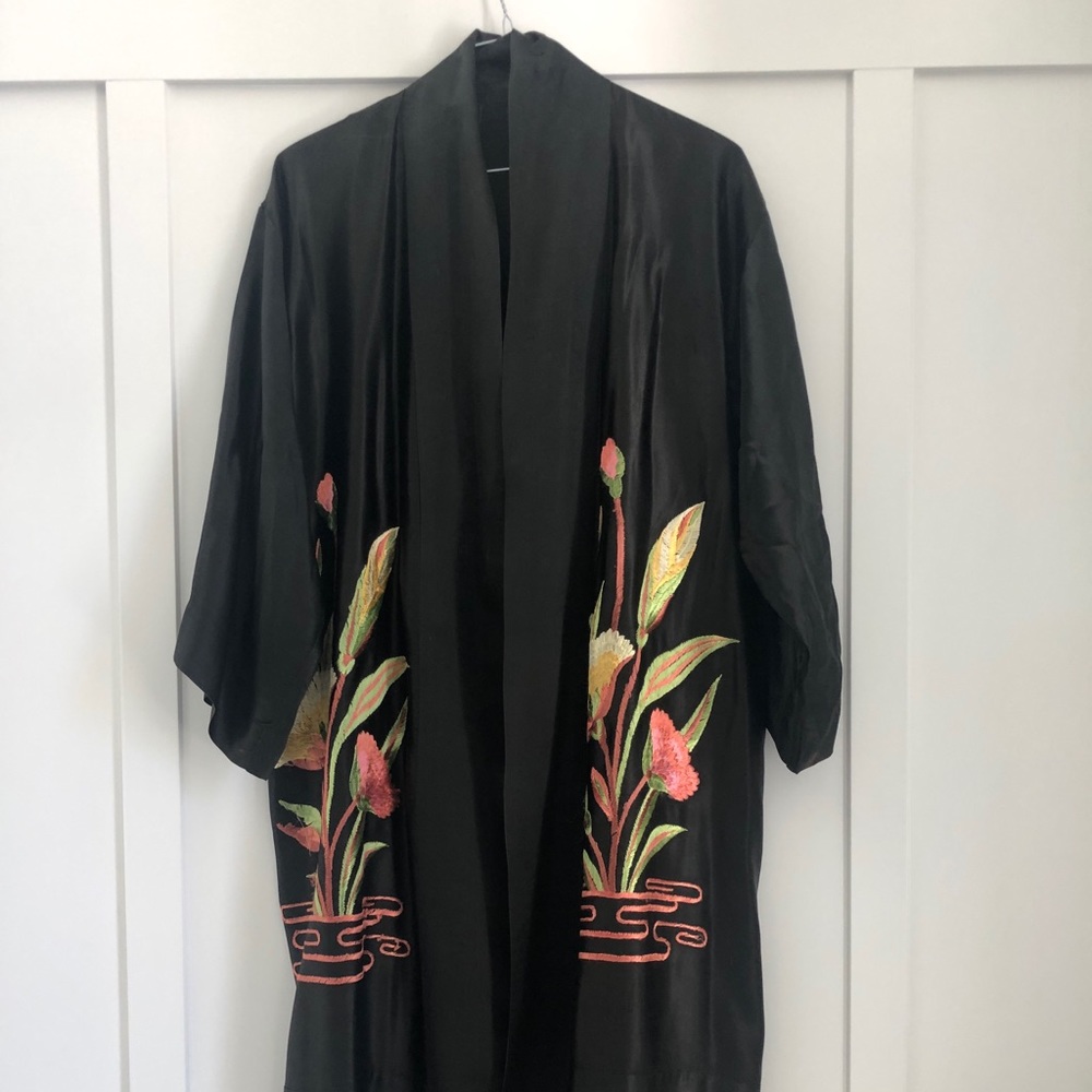 Vintage Black Embroidered Kimono